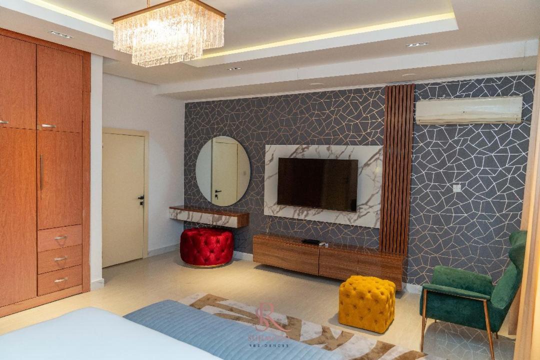 Sujimoto Residences Macdonald Lagos Exterior photo