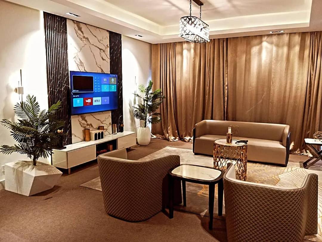 Sujimoto Residences Macdonald Lagos Exterior photo