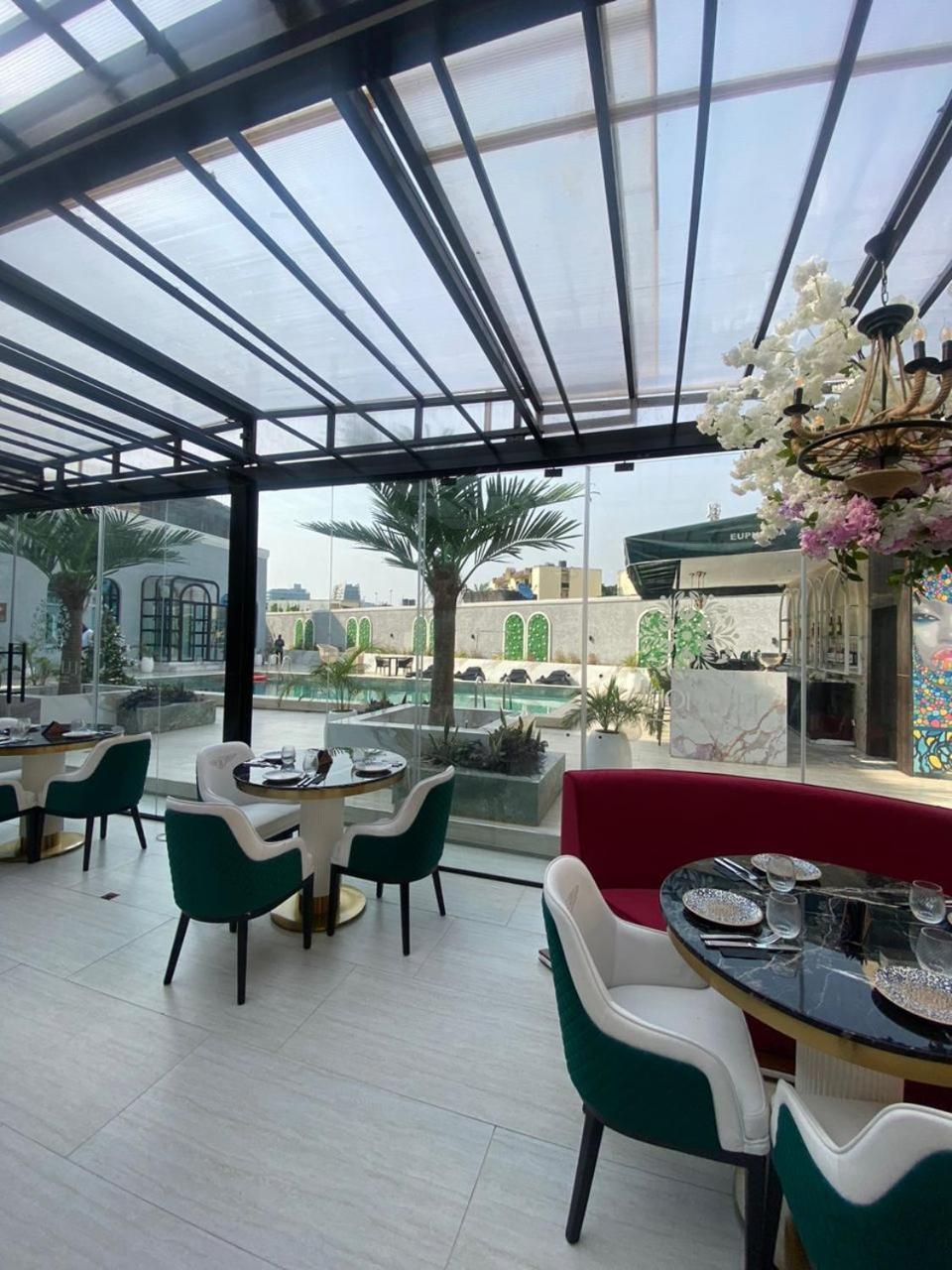 Sujimoto Residences Macdonald Lagos Exterior photo