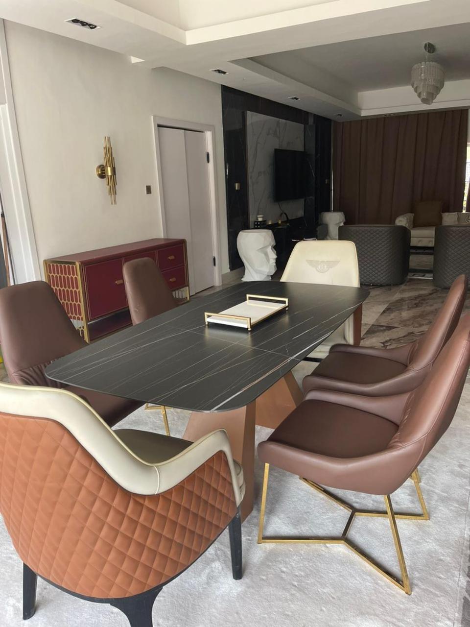 Sujimoto Residences Macdonald Lagos Exterior photo