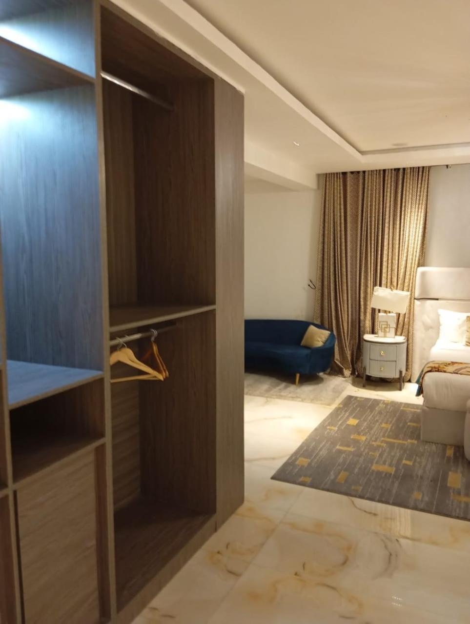Sujimoto Residences Macdonald Lagos Exterior photo